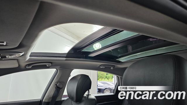 Hyundai Genesis 2016 — photo 20