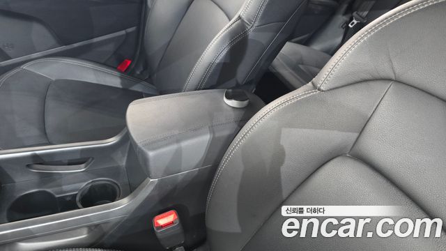 Kia Sportage 2011 — photo 30