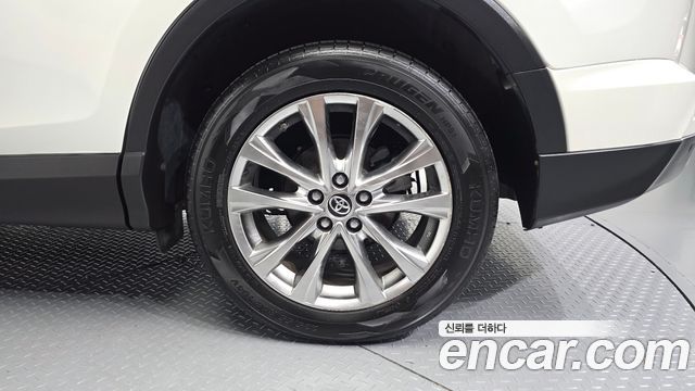 Toyota RAV4 2017 — photo 5