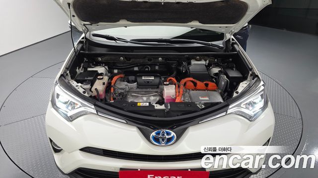 Toyota RAV4 2017 — photo 6
