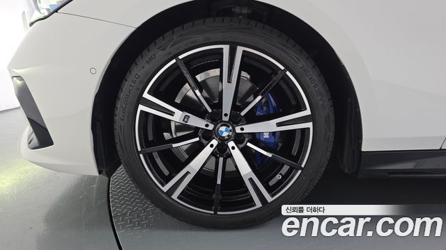 BMW 5-Series 2024 — photo 5