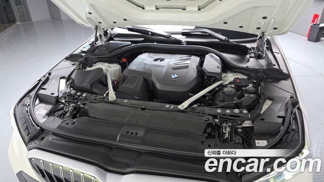 BMW 5-Series 2024 — photo 6