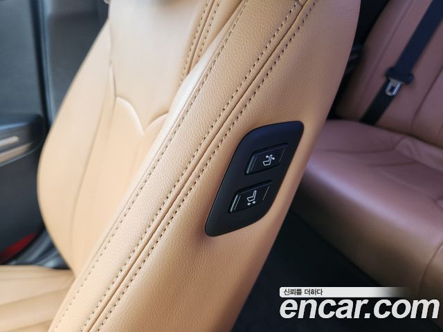 Hyundai Grandeur 2016 — photo 18