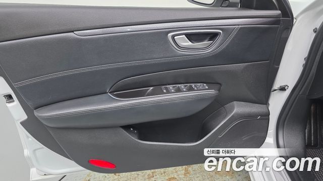 Renault Korea SM6 2016 — photo 14