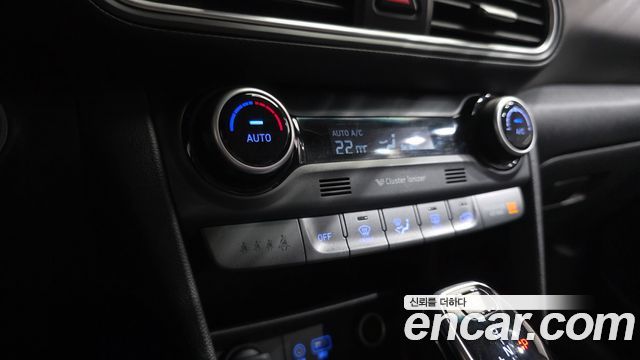 Hyundai Kona 2020 — photo 31