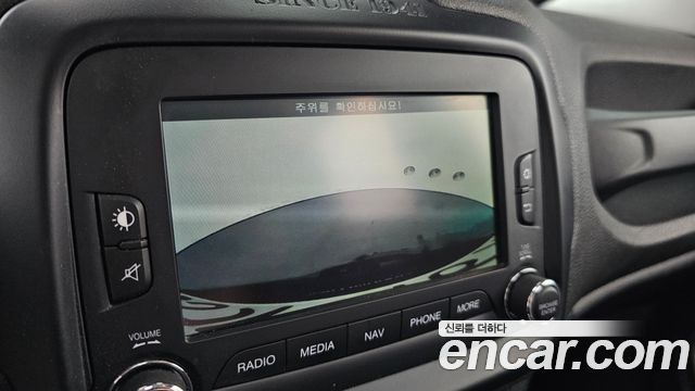 Jeep Renegade 2016 — photo 15