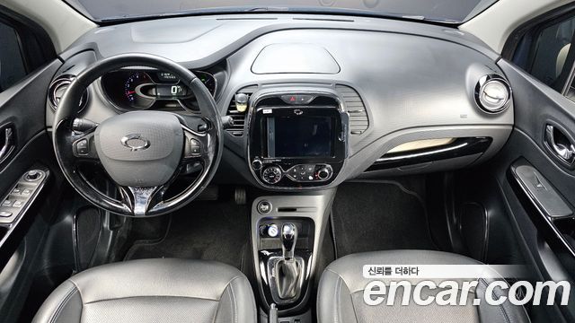Renault Korea QM3 2016 — photo 7