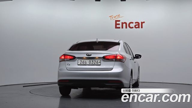 Kia K3 2016 — photo 4