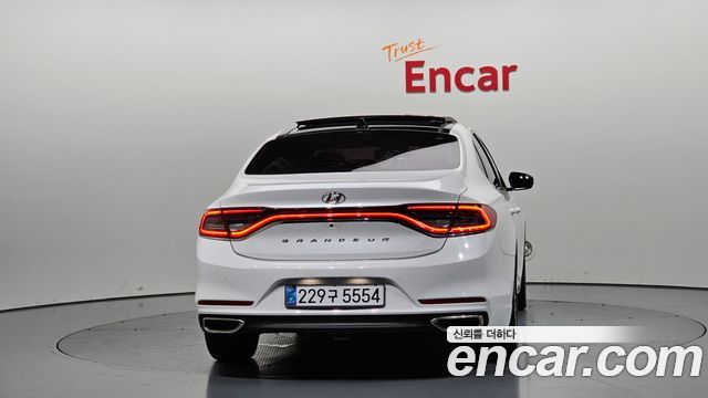 Hyundai Grandeur 2019 — photo 4