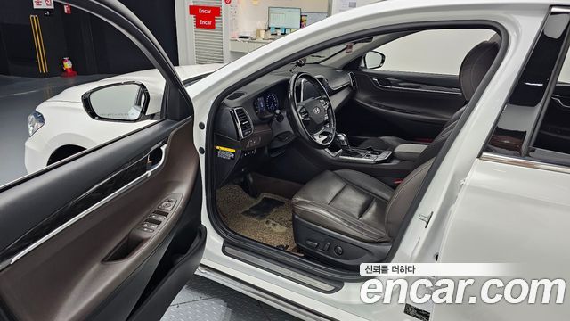 Hyundai Grandeur 2019 — photo 10