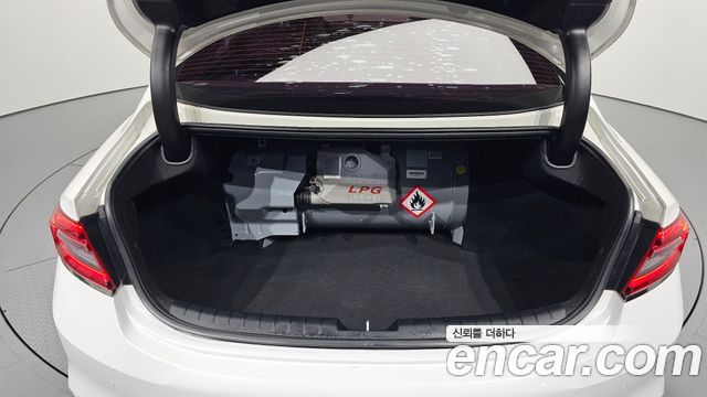 Hyundai Grandeur 2019 — photo 20