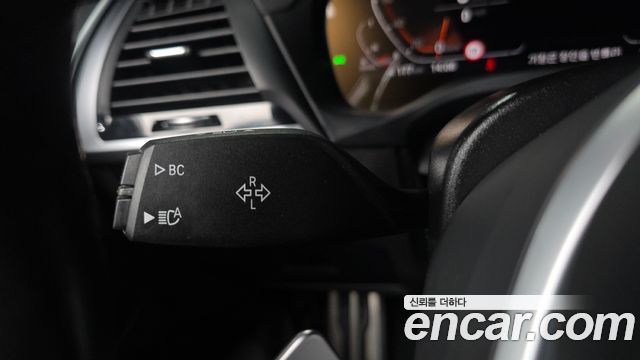 BMW X4 2021 — photo 25