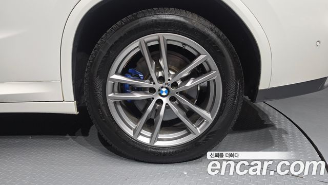 BMW X4 2021 — photo 7