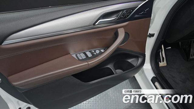 BMW X4 2021 — photo 14