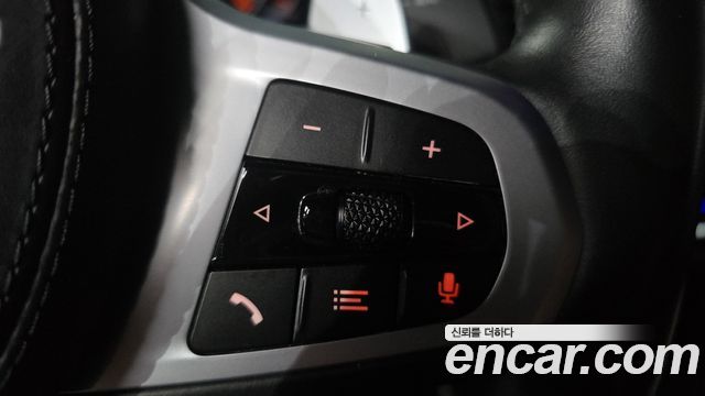 BMW X4 2021 — photo 32