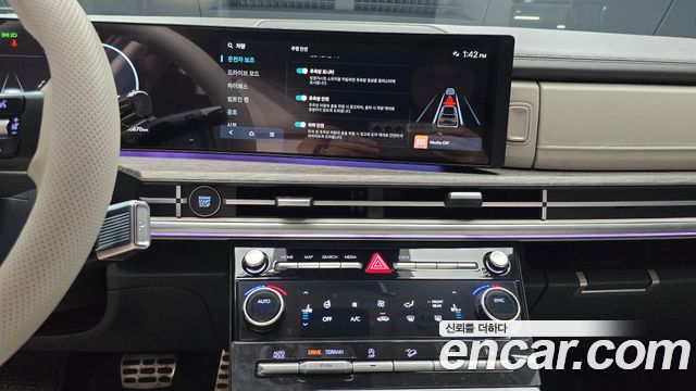 Hyundai Santafe 2024 — photo 14
