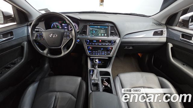 Hyundai Sonata 2016 — photo 10