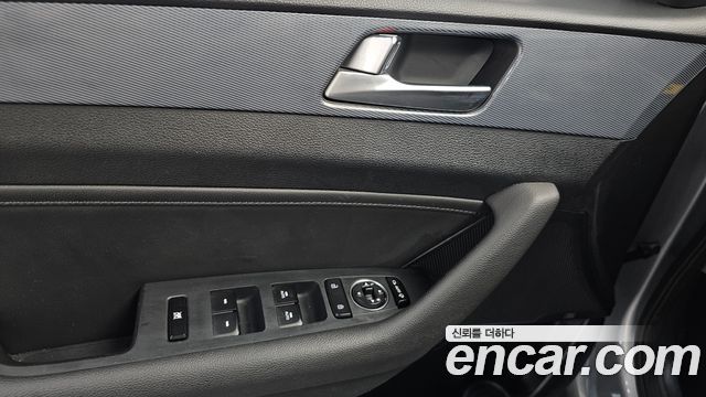 Hyundai Sonata 2016 — photo 22