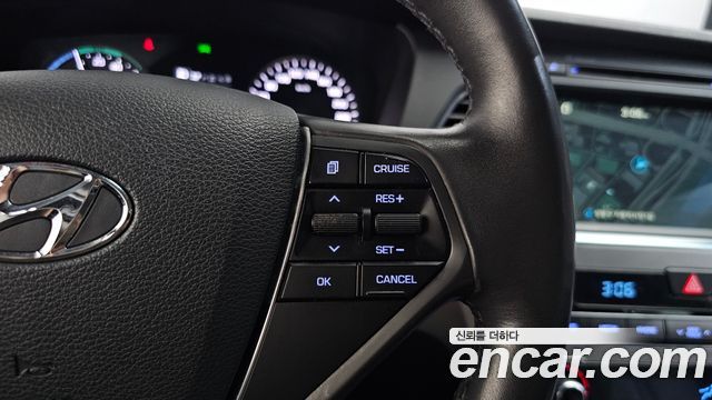 Hyundai Sonata 2016 — photo 29