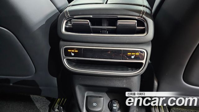 Genesis GV80 2021 — photo 24