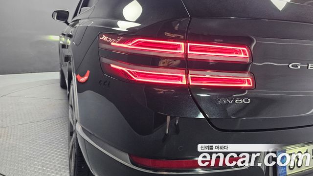 Genesis GV80 2021 — photo 9