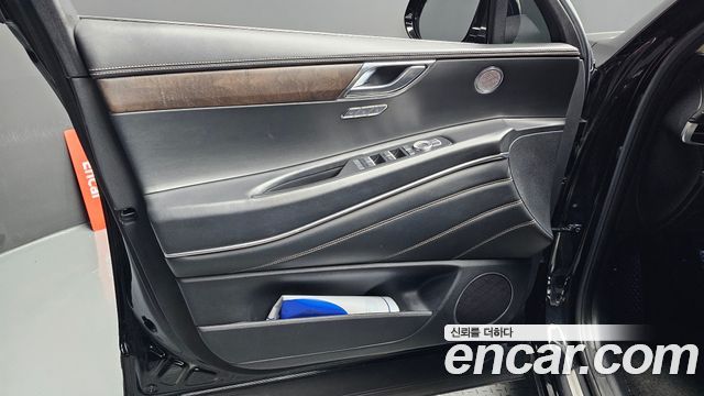 Genesis GV80 2021 — photo 14