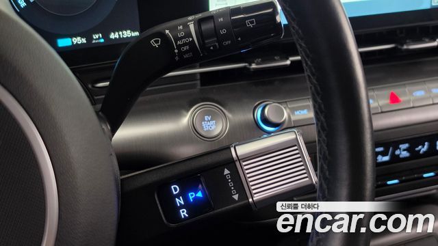 Hyundai Kona 2025 — photo 12
