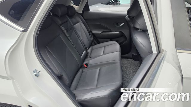 Hyundai Kona 2025 — photo 18