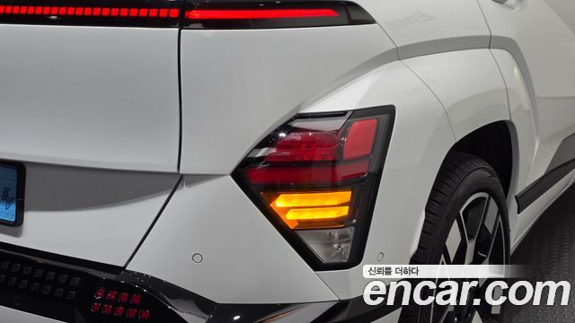 Hyundai Kona 2025 — photo 9
