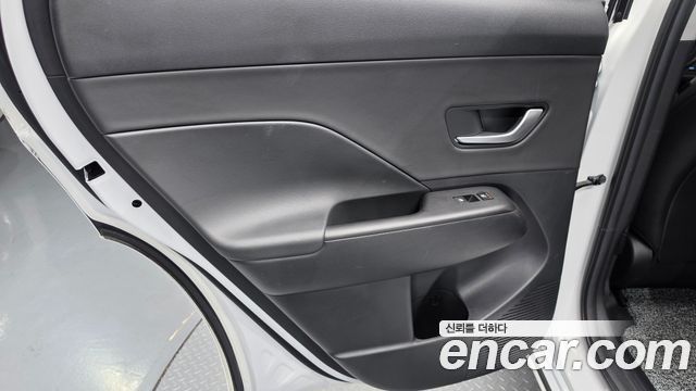 Hyundai Kona 2025 — photo 15