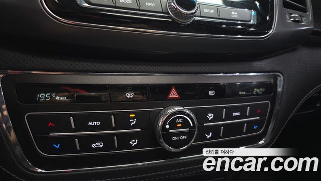 KG Mobility Rexton 2021 — photo 32