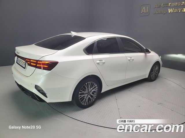 Kia K3 2022 — photo 2