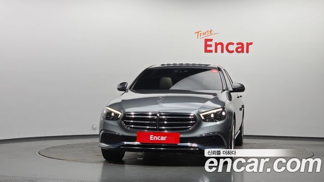Mercedes-Benz E-Class 2021 — photo 3