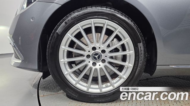 Mercedes-Benz E-Class 2021 — photo 5