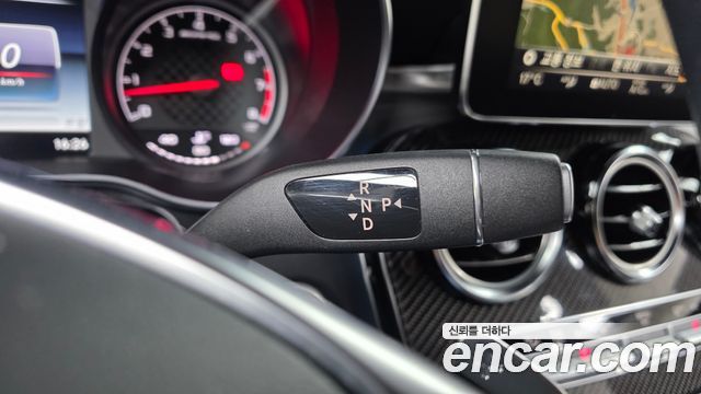Mercedes-Benz GLC-Class 2019 — photo 12