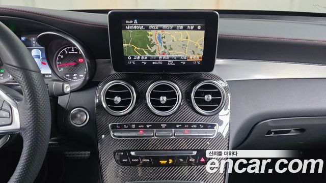 Mercedes-Benz GLC-Class 2019 — photo 19