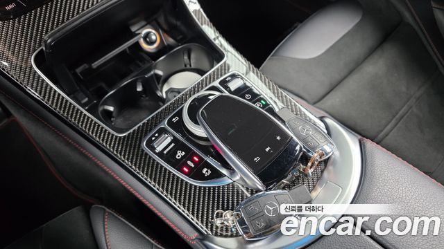 Mercedes-Benz GLC-Class 2019 — photo 26