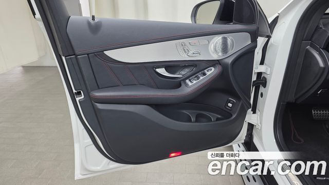 Mercedes-Benz GLC-Class 2019 — photo 14