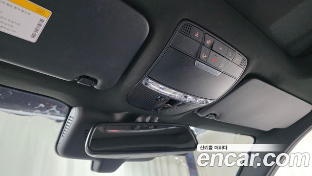 Mercedes-Benz GLC-Class 2019 — photo 27