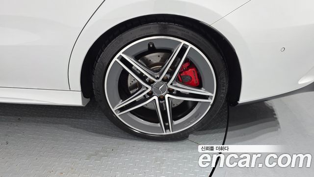 Mercedes-Benz CLA-Class 2021 — photo 7
