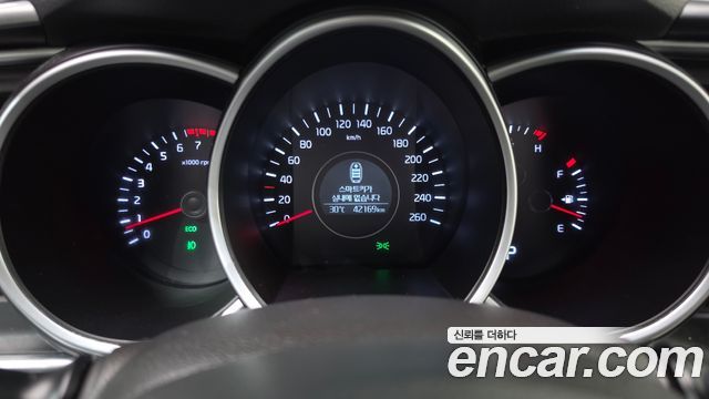 Kia K5 2015 — photo 11