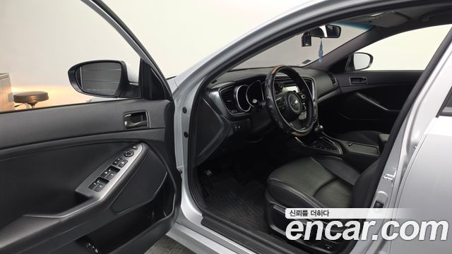 Kia K5 2015 — photo 13