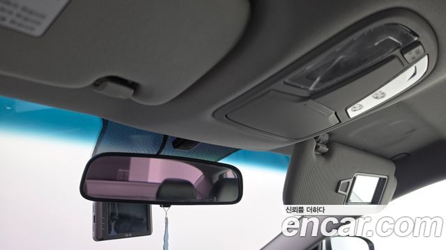 Kia K5 2015 — photo 23