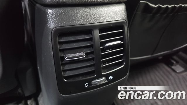 Kia K5 2015 — photo 25