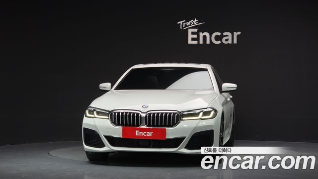 BMW 5-Series 2022 — photo 3