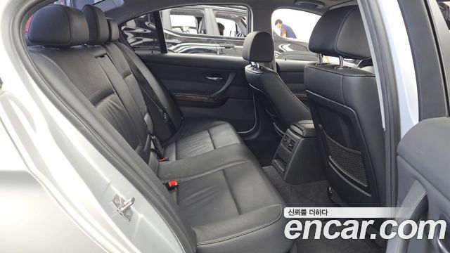 BMW 3-Series 2012 — photo 12