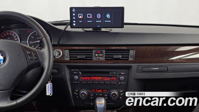 BMW 3-Series 2012 — photo 14