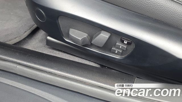 BMW 3-Series 2012 — photo 17