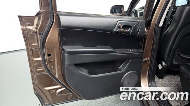 KG Mobility KORANDO 2014 — photo 15