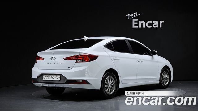 Hyundai AVANTE 2019 — photo 2